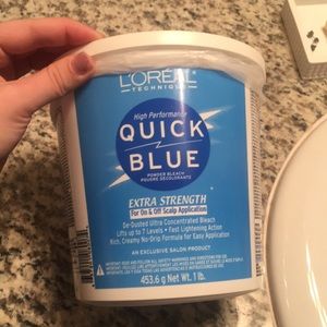 Quick blue hair bleach